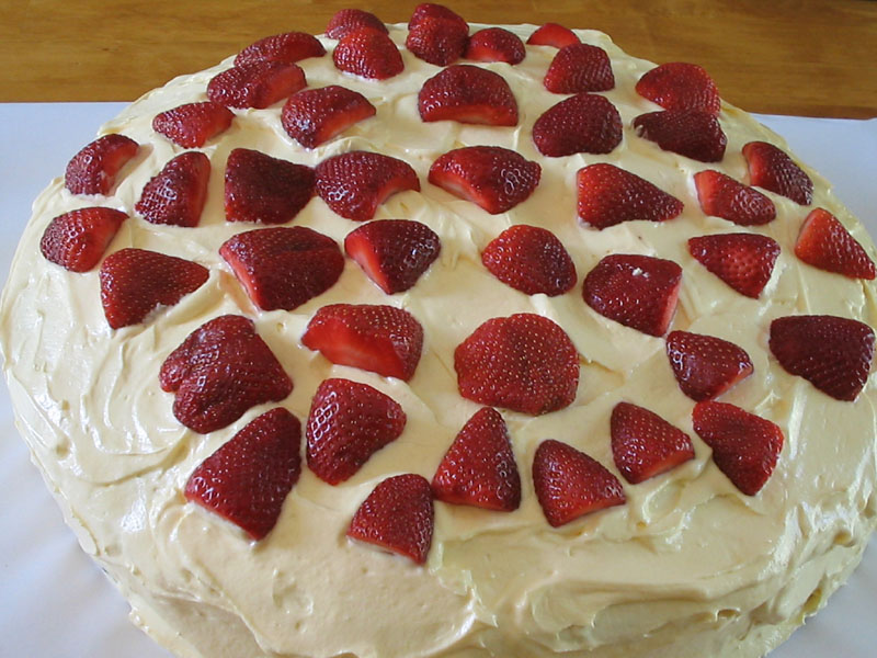 http://nothingbutlove.net/test-blog/archives/casada%20cake.jpg